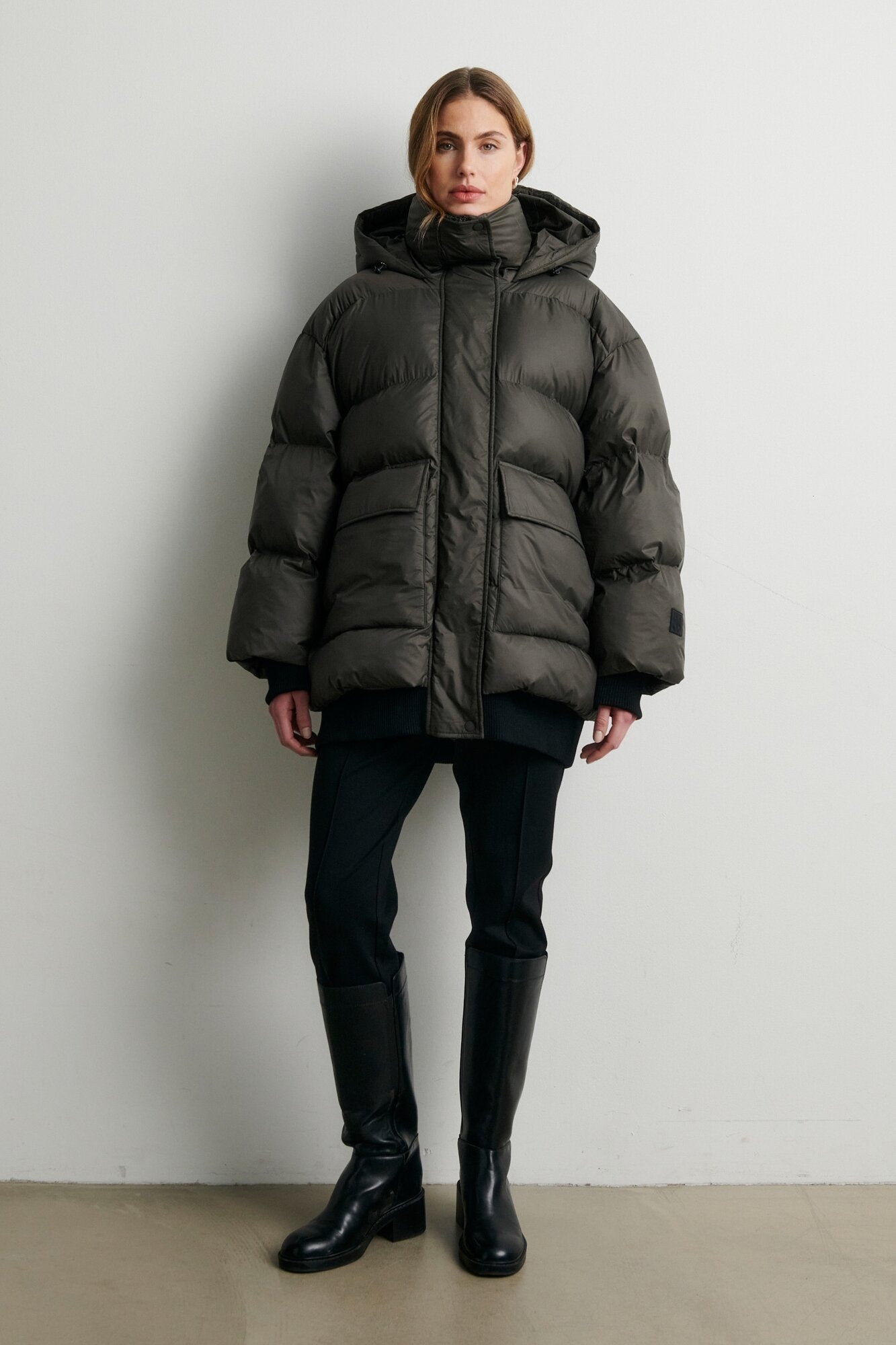 Riya Rib vinterjakke – Black Olive